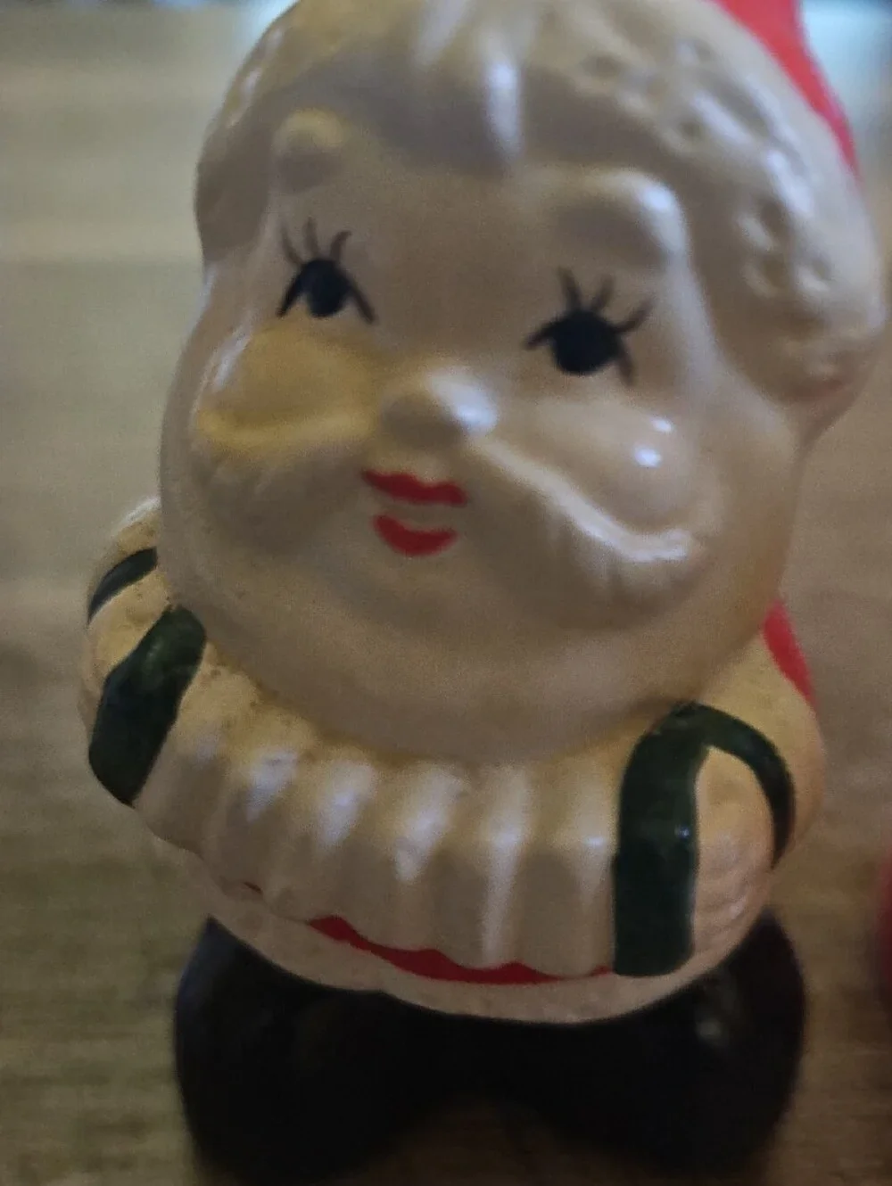 Vintage Ceramic Kissing Santa and Mrs. Claus Salt & Pepper Shakers Set